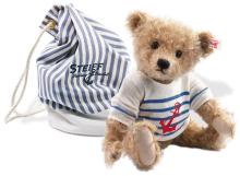 click to see Steiff  Will Bear And Duffle Bag in detail