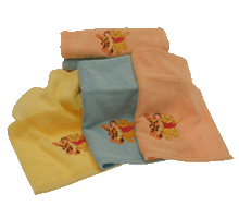 click to see Steiff Winnie the Pooh And Tigger Guest Towel in detail